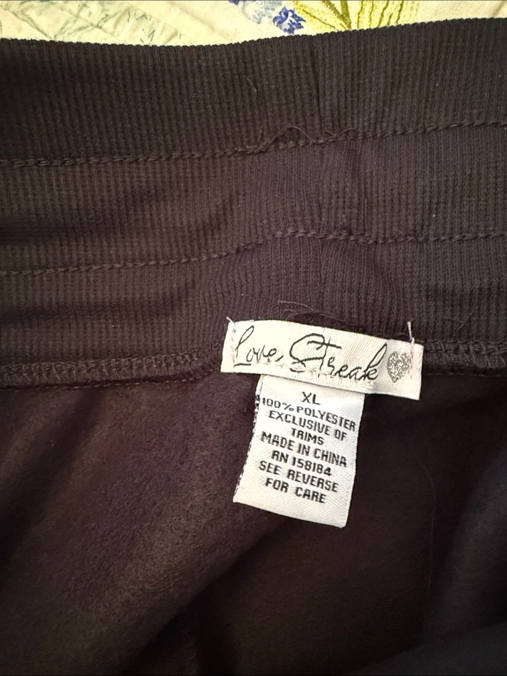 Livestreak Women’s Black Drawstring Jogger Pants - Picture 8 of 8